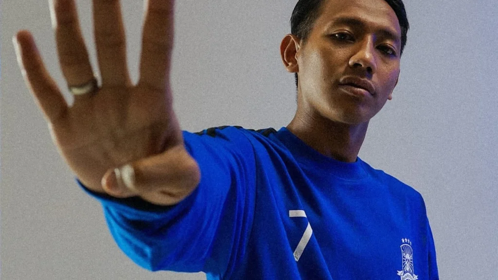 Beckham Putra Nugraha Perpanjang Kontrak dengan Persib Sampai 2028