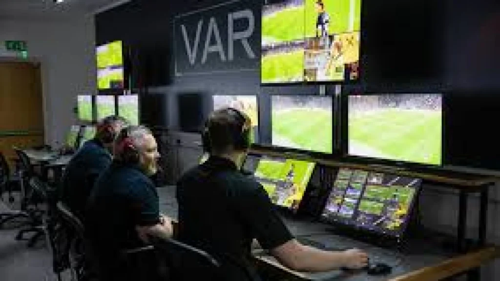 VAR Diharapkan Bantu Wasit di Final Piala AFF U-23 2025