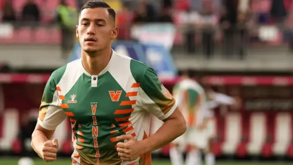 Kapten Timnas Indonesia Jay Idzes Bergabung dengan Sassuolo