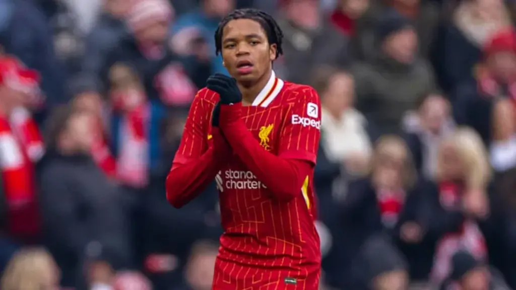 Rio Ngumoha: Bintang Muda Liverpool yang Menjadi Sorotan di Pramusim